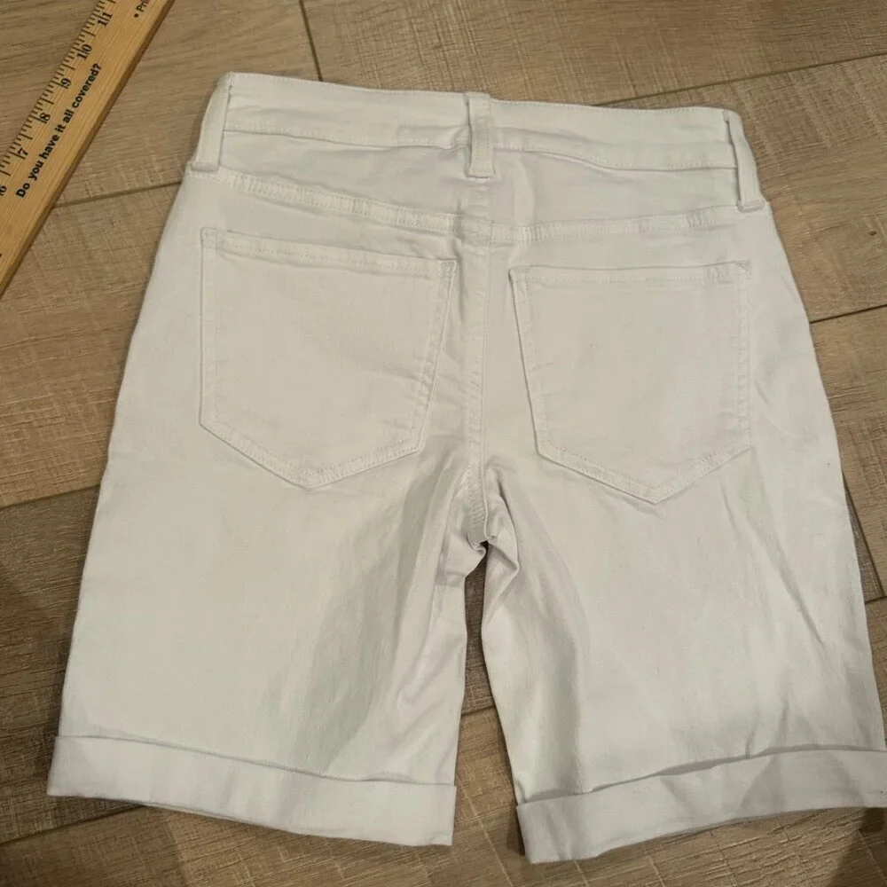 SO LOW RISE BERMUDA SHORTS WHITE NEW 0/24 - Picture 7 of 7